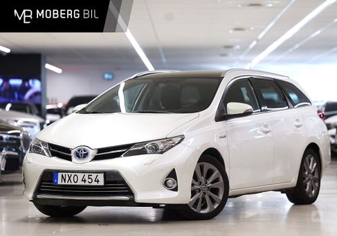 Toyota Auris Touring Sports, 2014