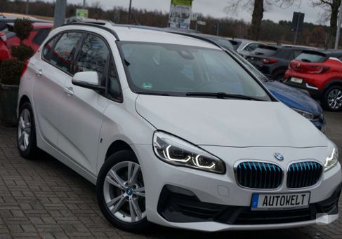 BMW 225, 2018