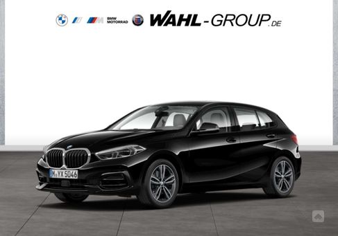 BMW 118, 2022