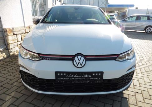 Volkswagen Golf, 2021