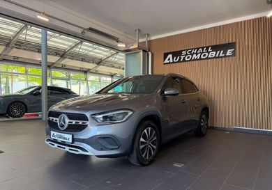 Mercedes-Benz GLA 220, 2021