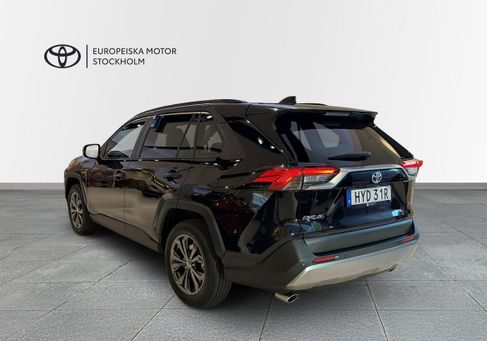Toyota RAV 4, 2025 2