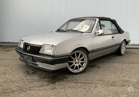 Opel Ascona, 1985