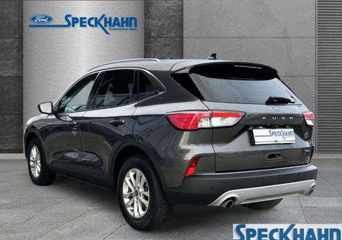Ford Kuga, 2022