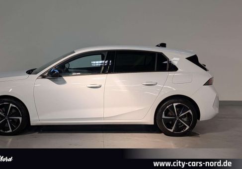 Opel Astra, 2022