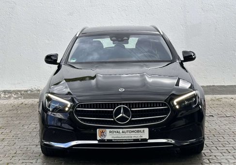 Mercedes-Benz E 300, 2022 2