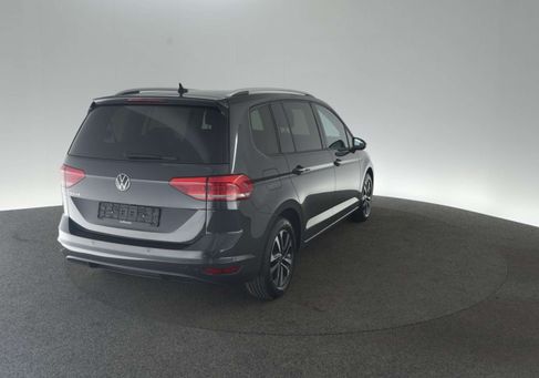 Volkswagen Touran, 2020 3