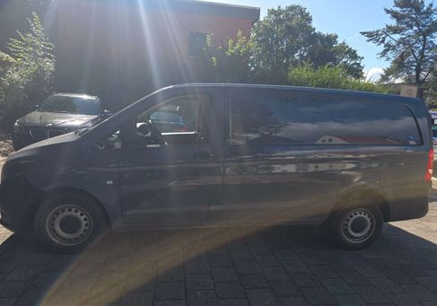 Mercedes-Benz Vito, 2021 3