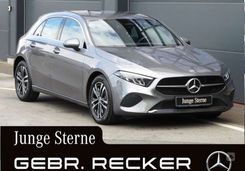 Mercedes-Benz A 180, 2023