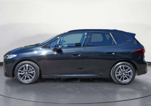 BMW 220, 2025 3