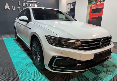 Volkswagen Passat Variant, 2021