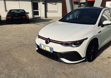 Volkswagen Golf, 2022