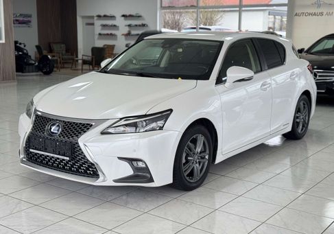 Lexus CT 200h, 2017