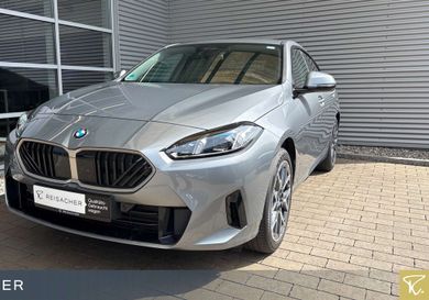 BMW 220, 2025