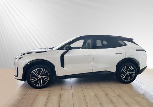 Lynk &amp; Co, 2025