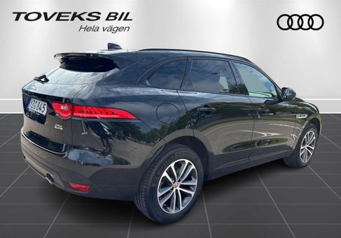 Jaguar F-Pace, 2018