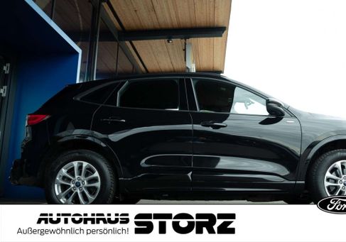 Ford Kuga, 2022