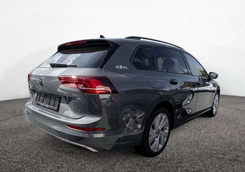 Volkswagen Golf, 2024 3