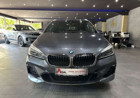 BMW 225, 2019