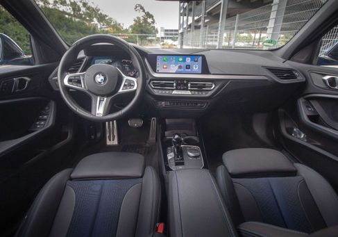 BMW 118, 2024