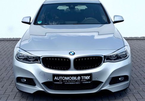 BMW 320, 2018