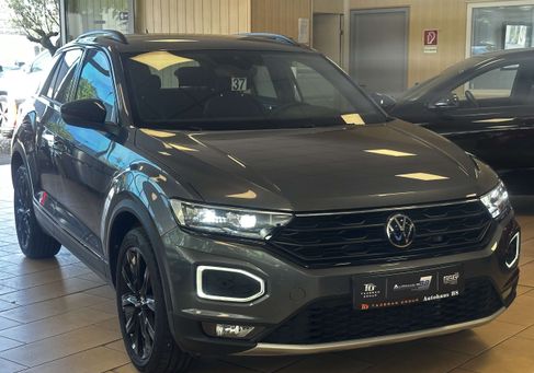 Volkswagen T-Roc, 2022