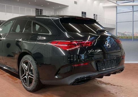 Mercedes-Benz CLA 250, 2021