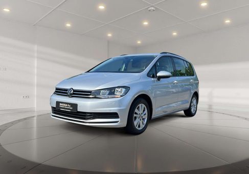 Volkswagen Touran, 2023 2
