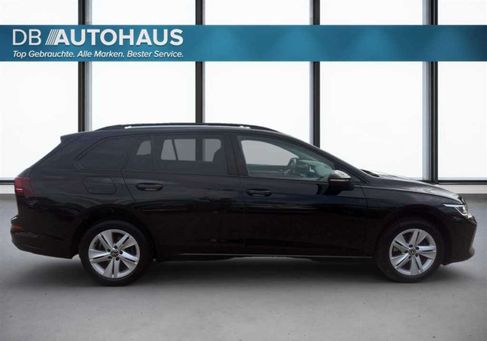 Volkswagen Golf, 2025 3