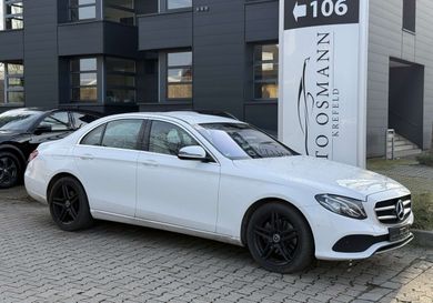 Mercedes-Benz E 300, 2019