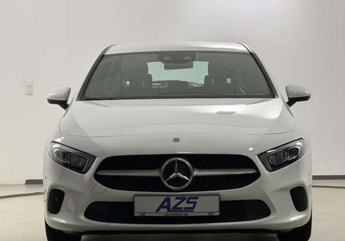 Mercedes-Benz A 160, 2021