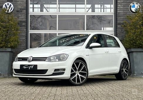 Volkswagen Golf, 2015