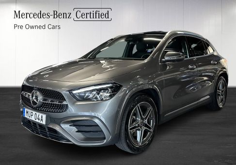 Mercedes-Benz GLA 200, 2025