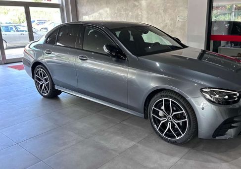 Mercedes-Benz E 300, 2021 2