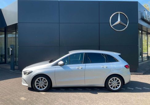 Mercedes-Benz B 200, 2019