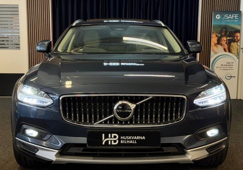 Volvo V90 Cross Country, 2022