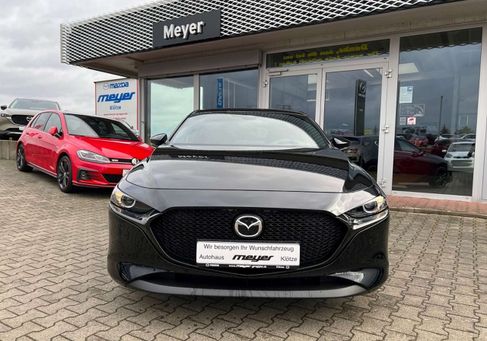 Mazda 3, 2022