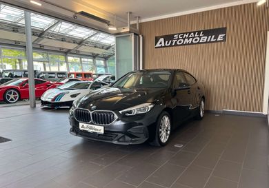 BMW 218, 2021