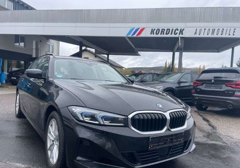 BMW 320, 2022