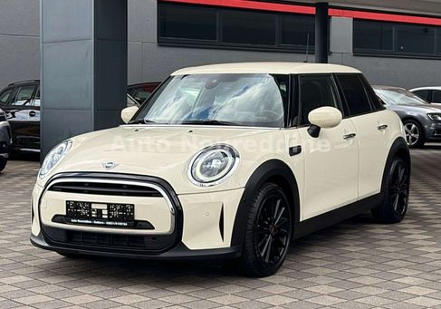 MINI ONE, 2021