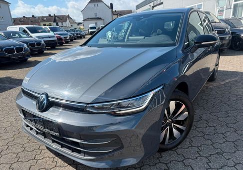 Volkswagen Golf, 2025