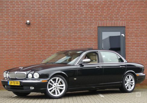 Jaguar XJ, 2007