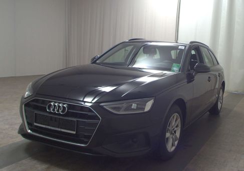 Audi A4, 2022