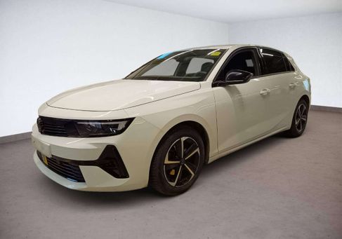 Opel Astra, 2025