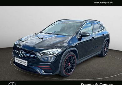 Mercedes-Benz GLA 200, 2021