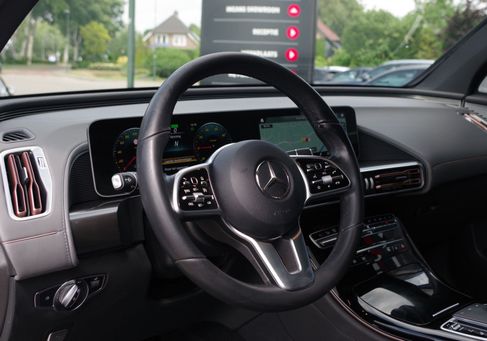 Mercedes-Benz EQC, 2020