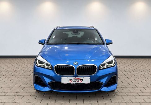BMW 225, 2020