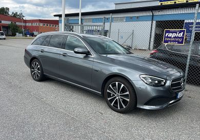 Mercedes-Benz E 300, 2021