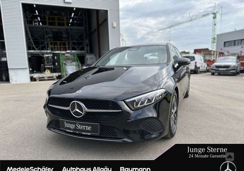 Mercedes-Benz A 180, 2023