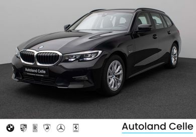 BMW 330, 2021